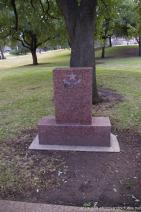 The Freedom Tree and plaque at the Texas State Capitol.jpg