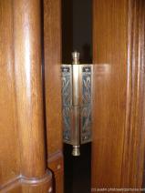 Hing of a door in the Texas State Capitol Building in Austin.jpg